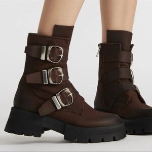 Steve Madden Roland Silver Brown Leather Chunky Buckle Combat Boots Y2K Platform